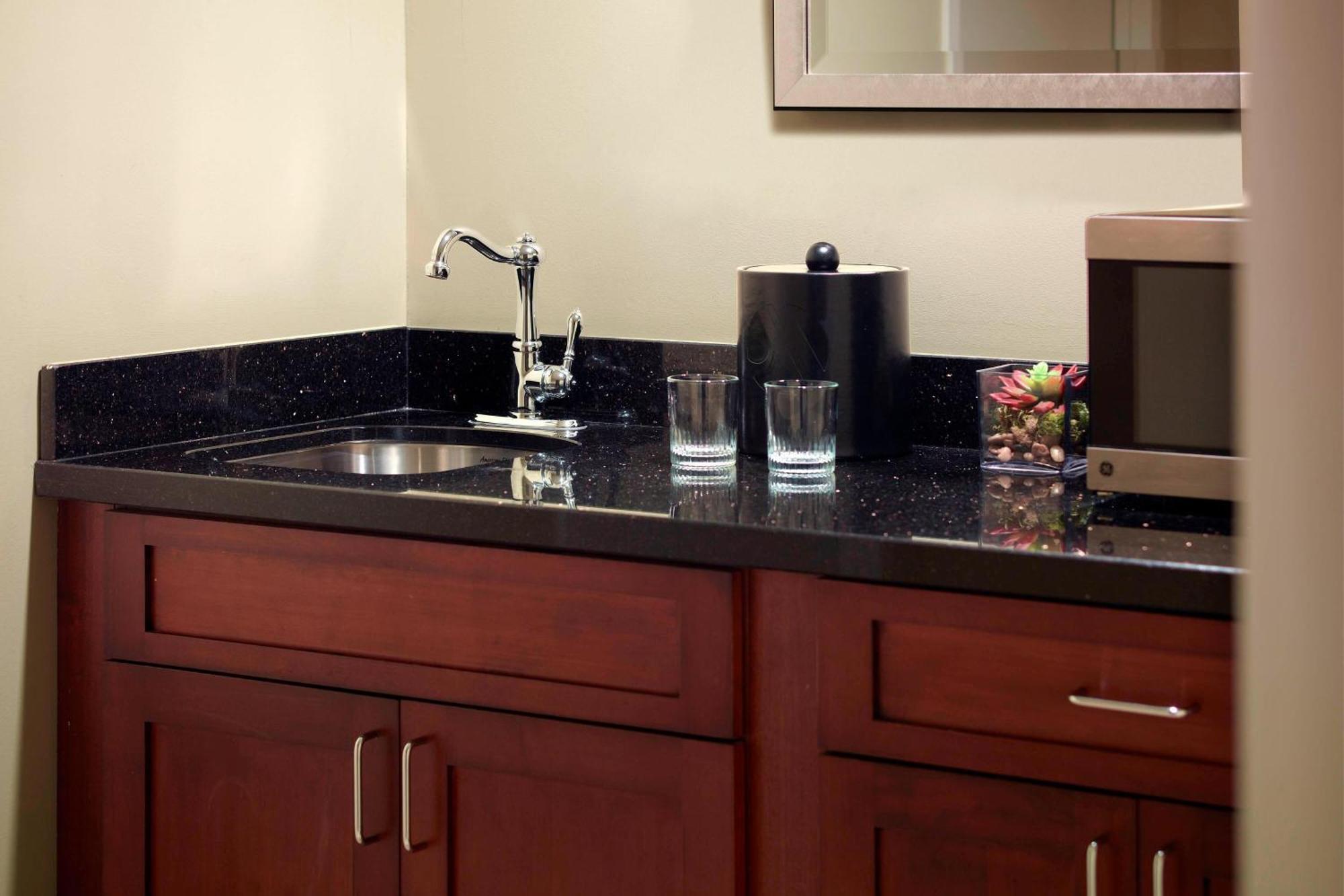 New Orleans Marriott Metairie At Lakeway מראה חיצוני תמונה