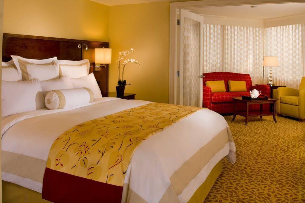 New Orleans Marriott Metairie At Lakeway מראה חיצוני תמונה