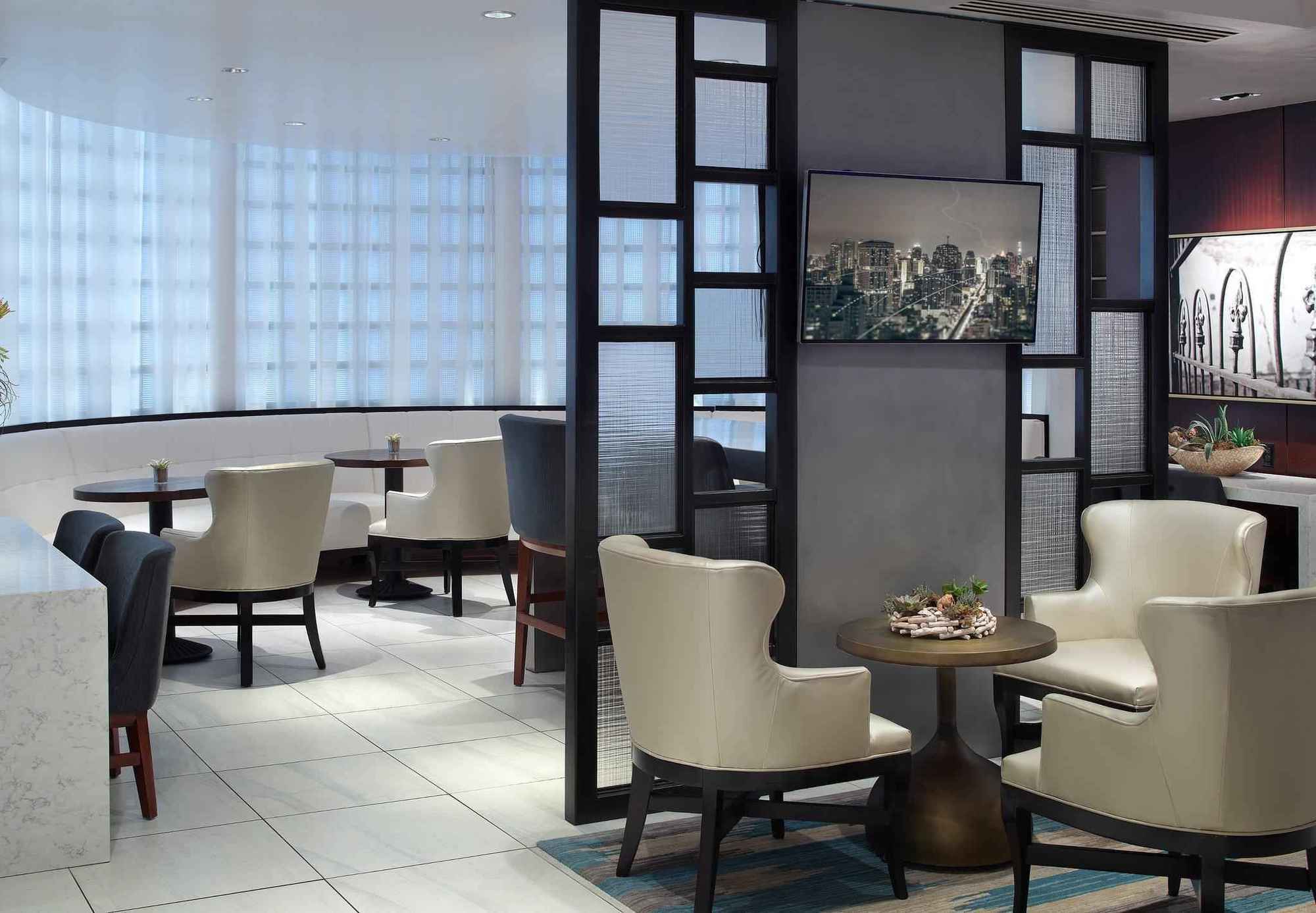 New Orleans Marriott Metairie At Lakeway מראה חיצוני תמונה